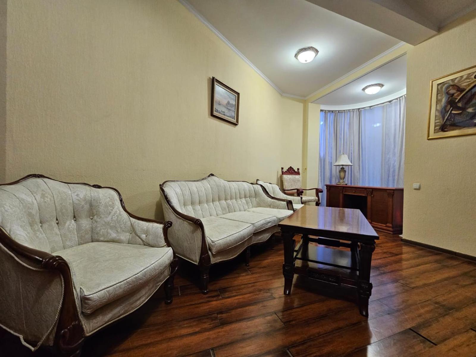 Aeetes Palace Hotel Koetaisi Buitenkant foto